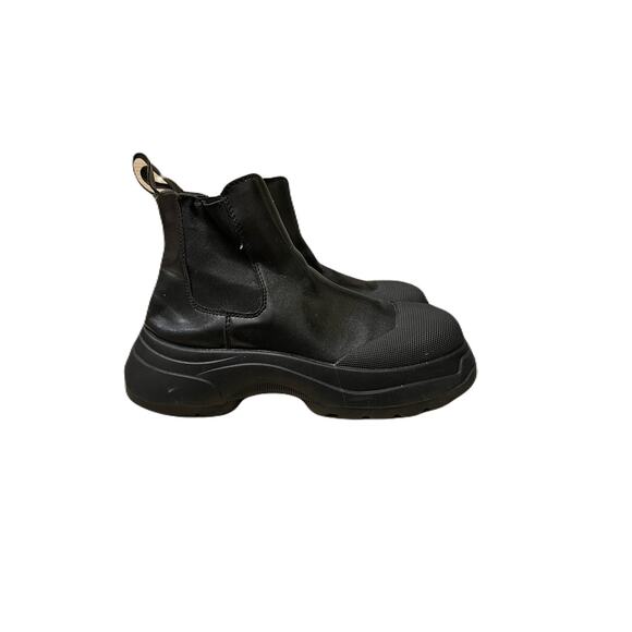 Other Shoes - Women’s Black Boots Size 10 In Good Condition